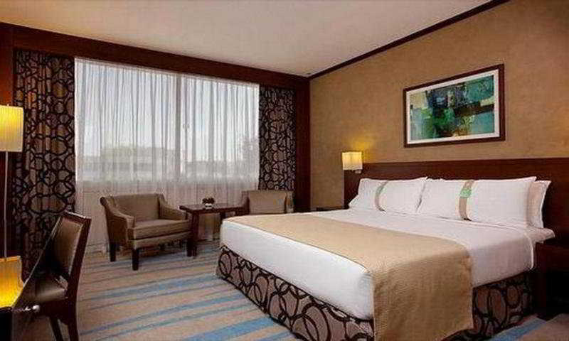 Holiday Inn Riyadh Izdihar By Ihg Buitenkant foto